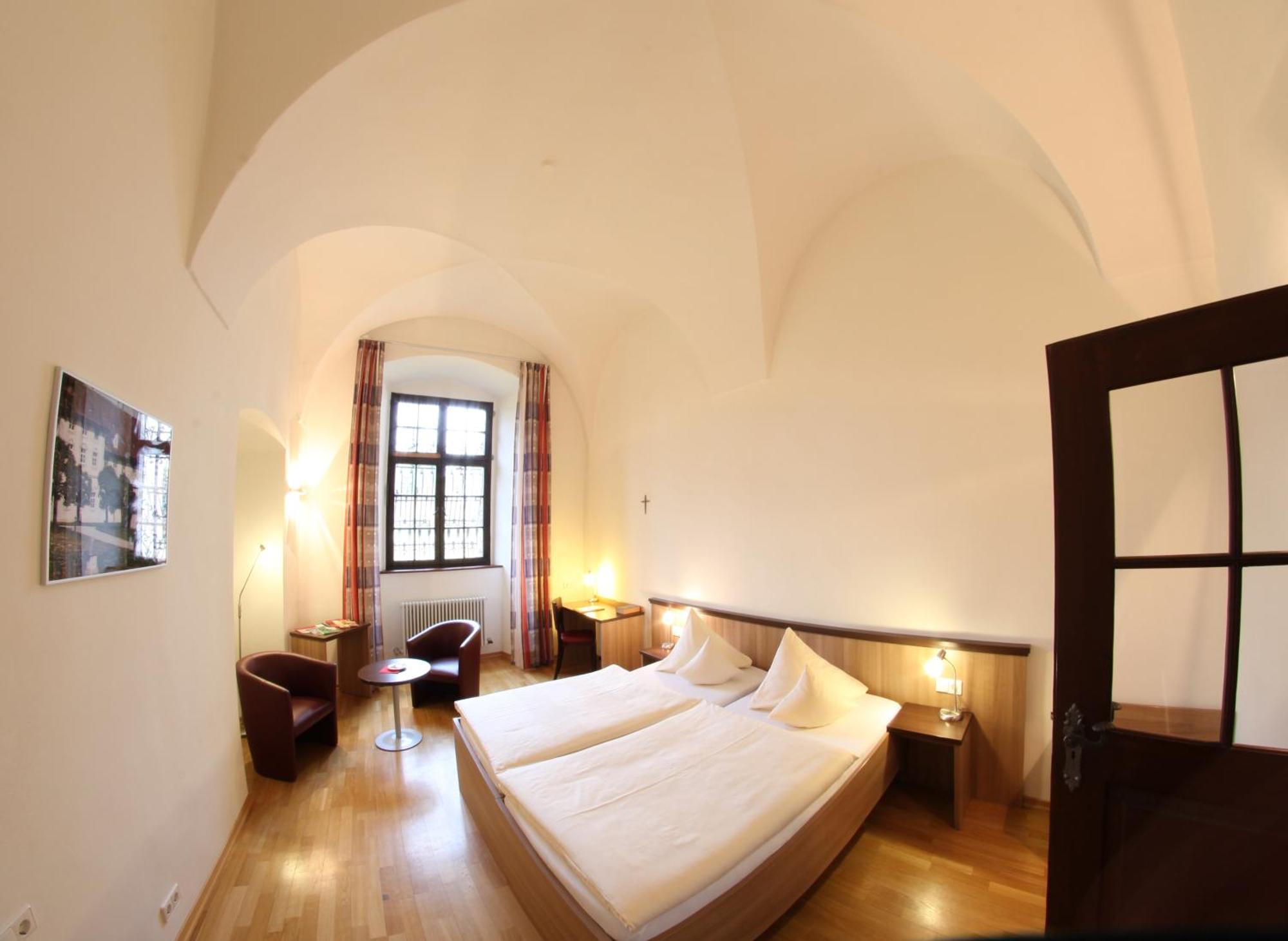 Kloster Obermarchtal 外观 照片