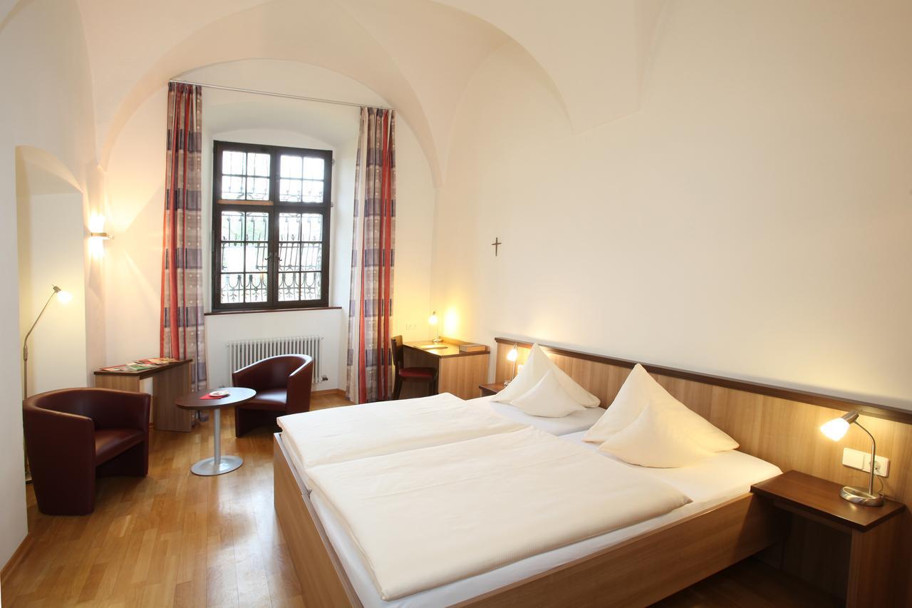 Kloster Obermarchtal 外观 照片